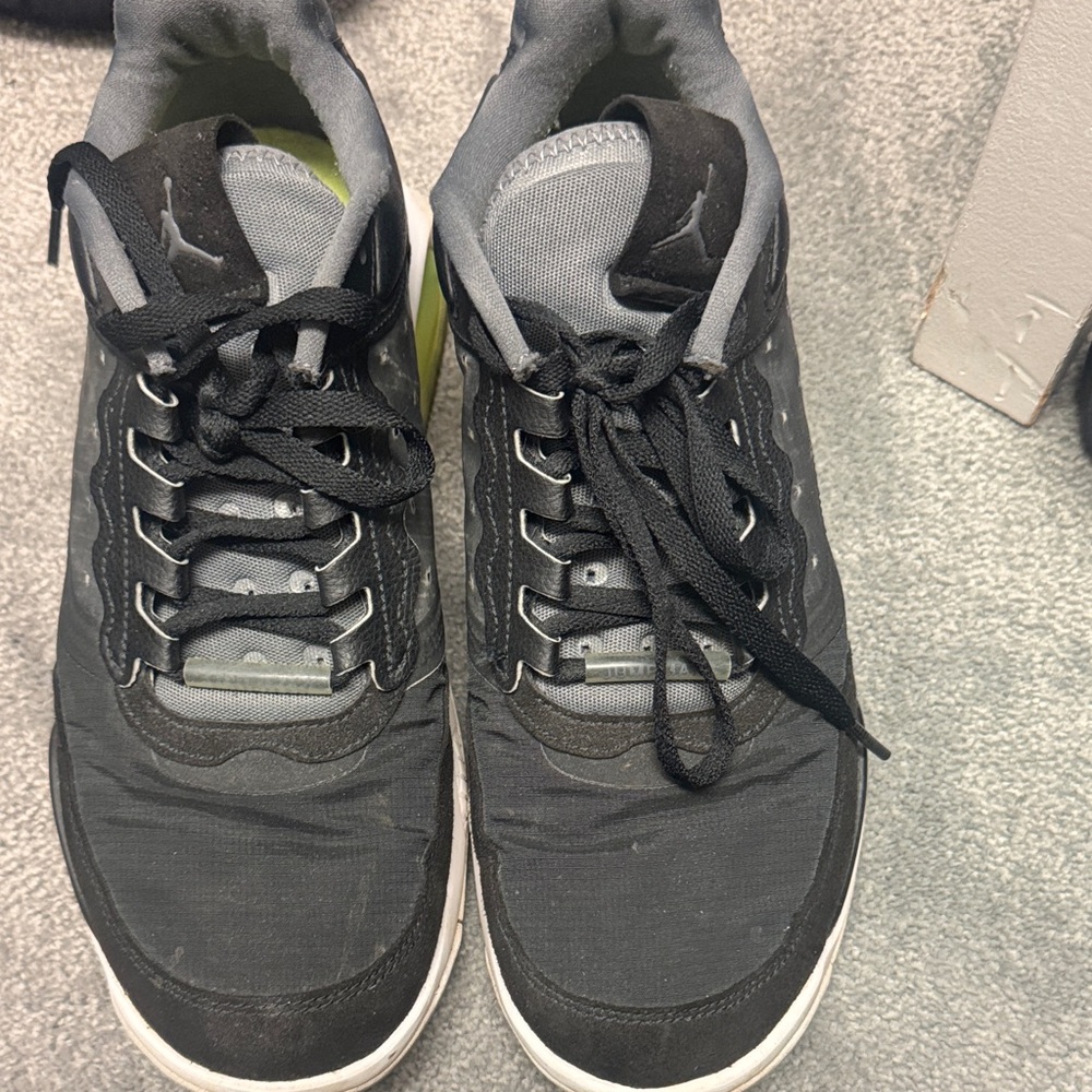 Jump Men's Black and Gray Sneakers